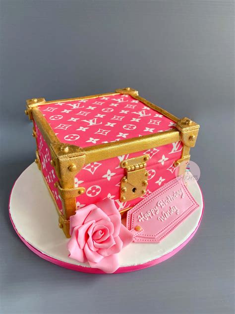 lv cake ideas